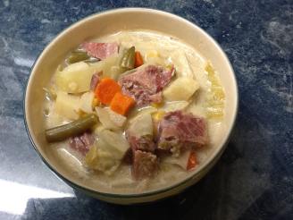 Slow Cooker Corned Beef and Cabbage Chowder