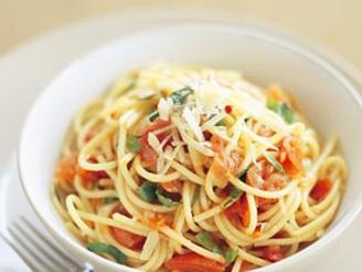 Tomato Basil Pasta (Bruschetta Pasta)