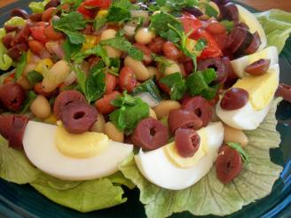 Turkish Piyaz (Bean Salad)
