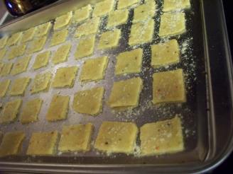 Low Carb Cheese Crackers
