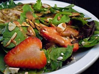 Baby Greens Salad With Strawberries and Blue Cheese