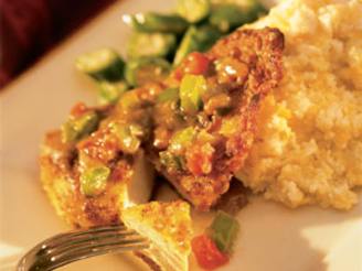 Country Garden Chicken With Cheesy Grits