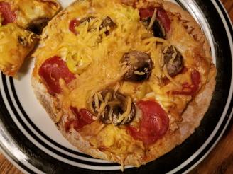 Easy Tortilla Pizza