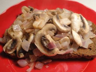 Olsmorgas (Open-Face Mushroom and Onion Sandwich)