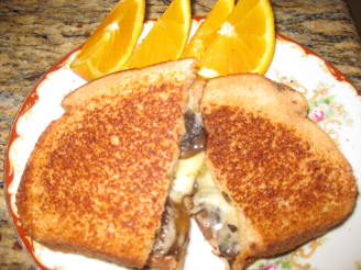 Mushroom and Pepper Cheese Toastie (Grilled Cheese Sandwich