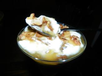 Greek Yogurt With Honey and Walnuts