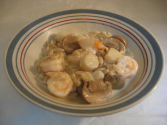 Decadently Creamy Shrimp and Scallop Scampi With Orzo