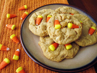 Candy Corn and Peanut Cookies