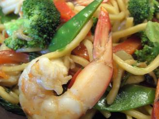 Sweet Chilli Prawn/Shrimp and Basil Noodles