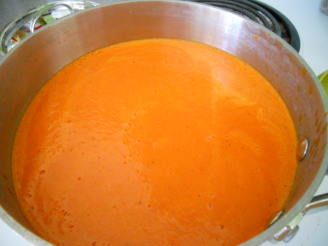 Basic and Easy Creamy Roasted Red Pepper Soup