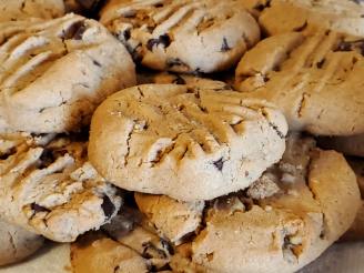 Peanut Butter Chocolate Chunk Walnut Cookies