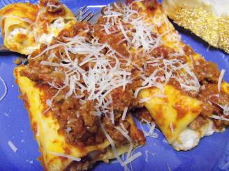 Baked Manicotti With Pepperoni Meat Sauce