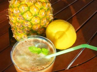Hawaiian Pineapple Iced Tea