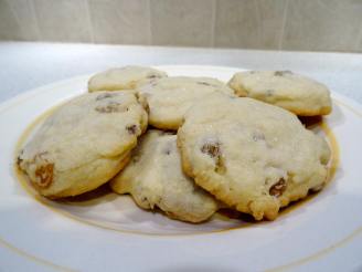 Old-Fashioned Raisin Sugar Cookies