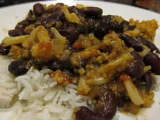 Curried Red Kidney Beans and Cauliflower (Rajma Masala)