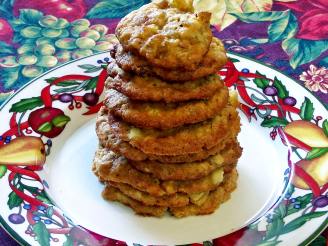 Cinnamon Chip Apple Cookies