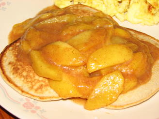 Cinnamon & Spice Pancakes With Warm Peach Topping