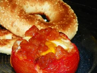 Fried Eggs in Tomatoes
