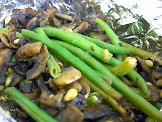 Baked Green Beans With Mushrooms & Pine Nuts
