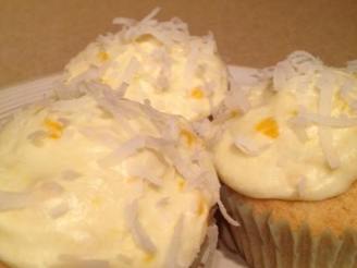 Mango Filled Coconut Cupcakes With Mango Buttercream