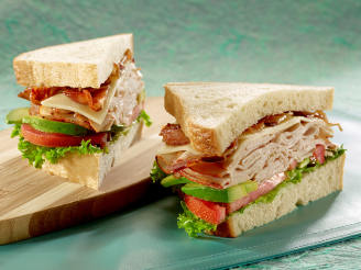 Ovengold® Turkey Avocado Sandwich With Bacon