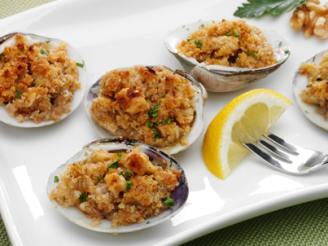Baked Clams With Walnuts