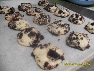 Oreo Cream Cheese Cookies!!