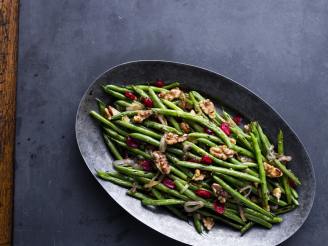 Roasted Green Beans With Walnuts, Lemon and Cranberries