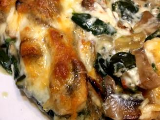 Smothered Chicken With Spinach and Mushrooms
