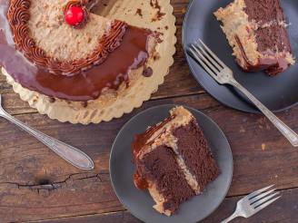 German Chocolate Cake With Coconut Pecan Frosting