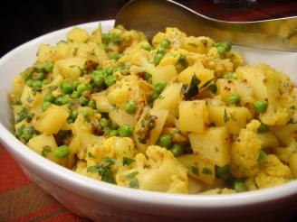 Curried Cauliflower and Potatoes