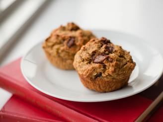 Low-Fat Banana Oatmeal Chocolate Chip Muffins