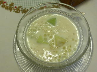 Easy-to-Prepare Honeydew Sago Pudding