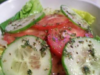 Garlic & Herb Salad Dressing
