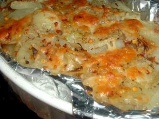 Baked Potatoes and Onion Pie