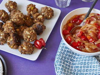 Spicy meatballs with savoury jam