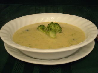Broccoli Cheese Soup - 20 Minute fast and low fat