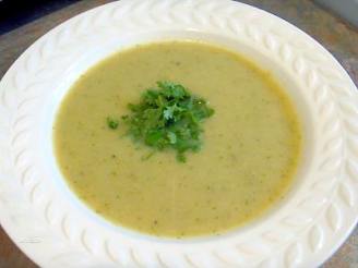 Hearty Low Fat Broccoli Soup