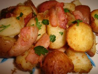 Crispy Potatoes With Bacon, Garlic and Parsley
