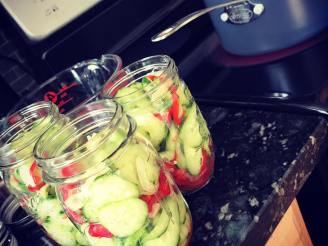 Sweet Refrigerator Pickles With Onion