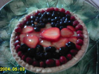 Fresh Berry Cardamom Cream Pie