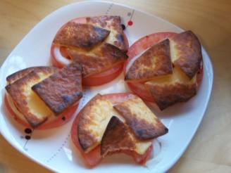 Broiled Tomato Slices With Gouda Cheese
