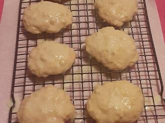 Old-Fashioned Pineapple Cookies