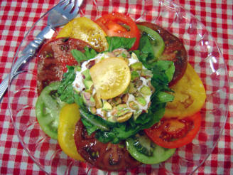 Heirloom Tomato Salad With Goat Cheese and Arugula