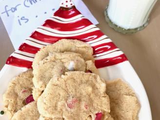 HOLIDAY PEANUT BUTTER & PEPPERMINT COOKIES