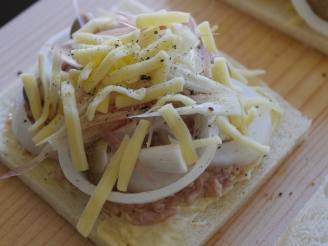 Tuna Mushroom and Myoga Sandwich Toast