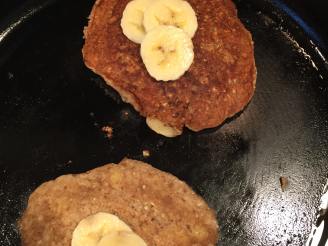 Vegan Oatmeal Pancakes With Banana