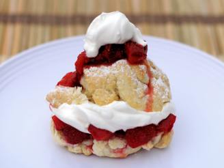Easy Bisquick Strawberry Shortcake
