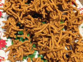 Peanut Butter Butterscotch Chow Mein Noodle Cookies (Spider Cook