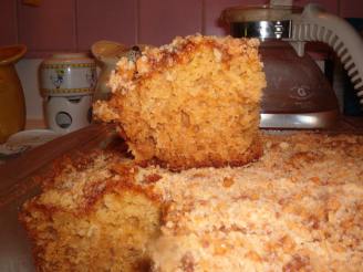 Butterfinger Crumb Cake